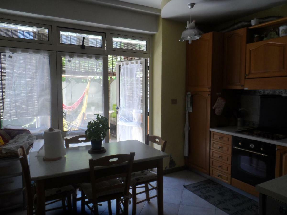 Appartement La Mansardina à Pesaro Extérieur photo
